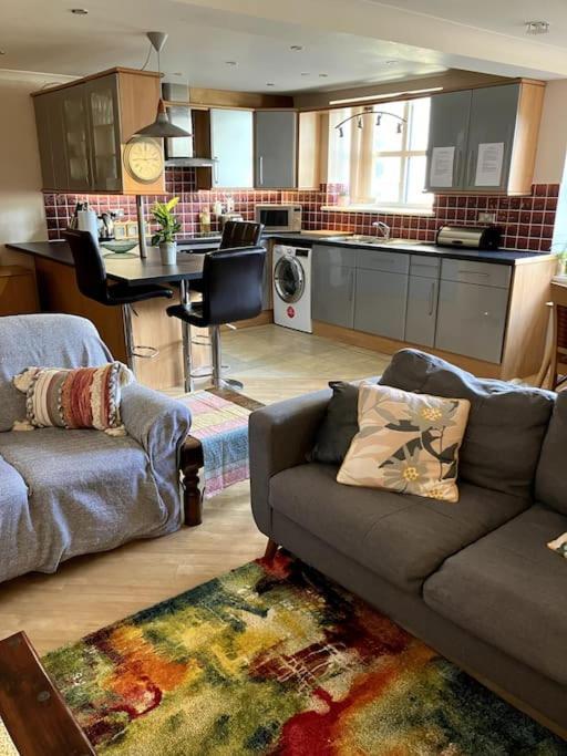 Bright Central Large Cosy Flat St Andrews Ngoại thất bức ảnh