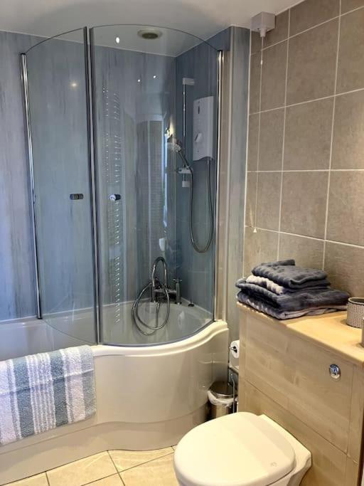 Bright Central Large Cosy Flat St Andrews Ngoại thất bức ảnh